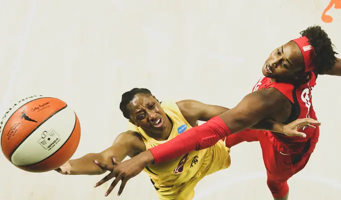 Mystics Defeat the Fever