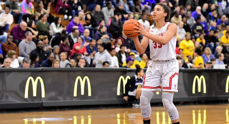 Azzi Fudd Commits to UCONN